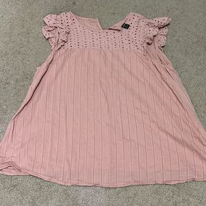 Pink short sleeve top by SHEIN.